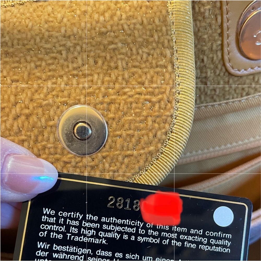 CHANEL ‼️SOLD‼️ LARGE LIMITED EDITION DEAUVILLE TOTE BAG, LARGE~METALLIC~TWEED - Picture 6 of 17